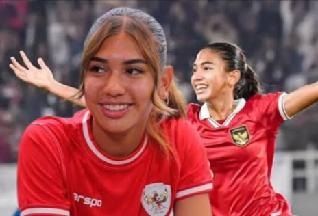 Claudia Scheunemann saat berseragam Timnas Putri Indonesia. (Foto: Instagram I-News) 