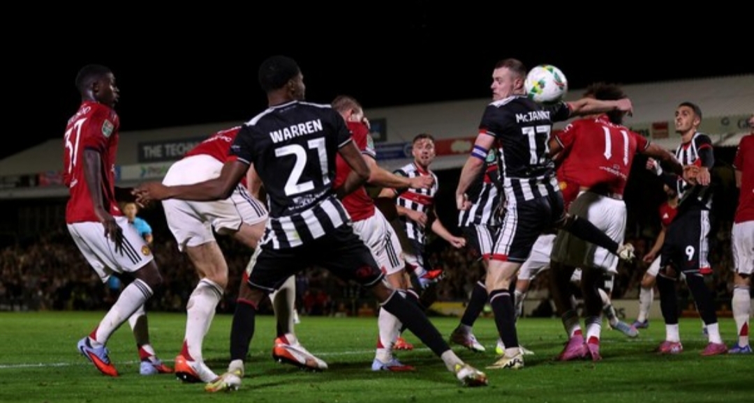 MU Tersingkir Di Carabao Dari Tim Kasta Keempat, Kualitas Liga Inggris Kompetitif?