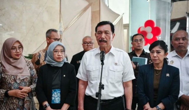 Revolusi Birokrasi: Pemerintah Manfaatkan AI untuk Pelayanan Publik yang Efisien
