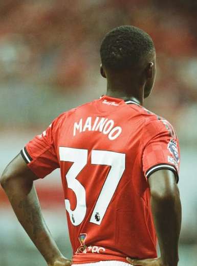 Mainoo dan Onana Berpeluang Tampil Starter di Laga Piala Carabao Lawan Grimsby