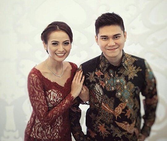Tagar Newlife dan Co-Parenting dari Acha Septriasa Isyaratkan Rumah Tangganya Usai