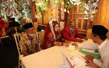 Tekan Angka Nikah Siri, 285 Pasangan di Surabaya Ikuti Isbat Nikah Massal