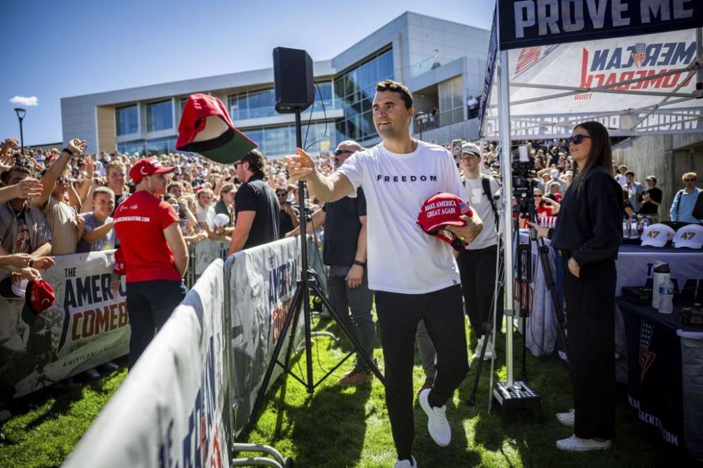 Tragedi “American Comeback Tour”: Charlie Kirk Ditembak Mati saat Live di Kampus Utah