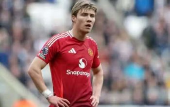 Bintang Baru Partenopei, Rasmus Hojlund Tak Khawatir Jadi Cadangan Lukaku