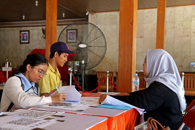 Pemkot Surabaya Perpanjang Pendaftaran Beasiswa Pemuda Tangguh untuk Mahasiswa