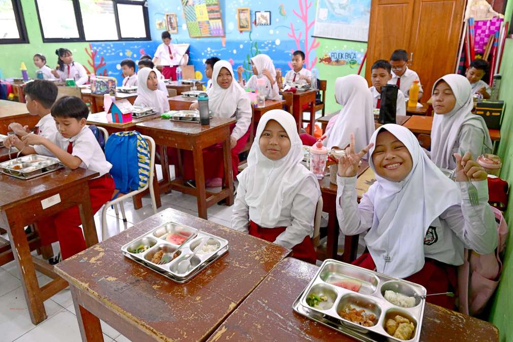 Kasus Keracunan MBG Capai 11.660: Siapa yang Bertanggung Jawab?
