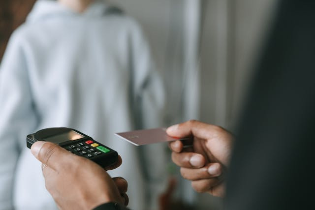 5 Modus Penipuan yang Bisa Buat Uang Digital Hangus Seketika