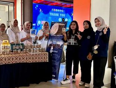 Mental Health Day 2025 di Universitas Ciputra Surabaya Juga Ajak UMKM Unjuk Gigi