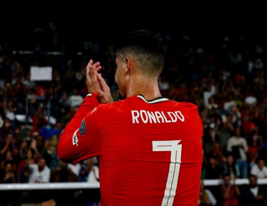 Gagal Penalti Ronaldo, Publik Portugal Terbelah, “Ronaldo Waktunya Pensiun Dan Tetap Bela Negara”
