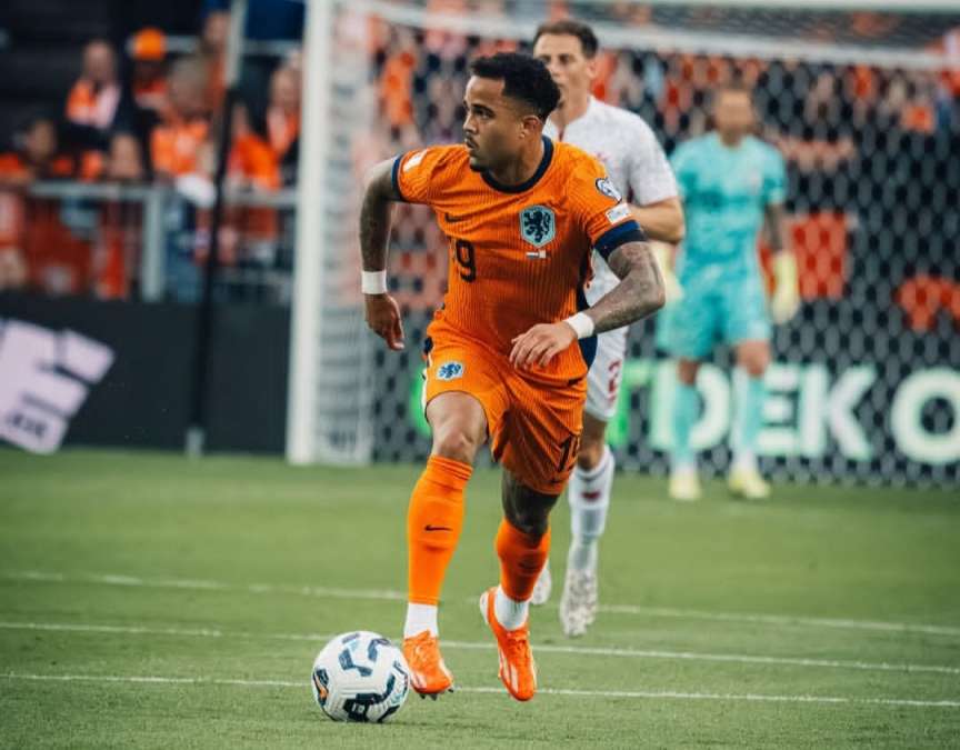 Anak Kluivert Sindir Fans Indonesia Usai Tagar Ayahnya “Diusir” Dari Timnas Indonesia Ramai di Medsos