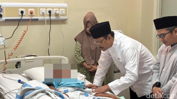 Mensos Pastikan Seluruh Korban Ambruknya Ponpes Al-Khoziny Dapat Perawatan dan Jaminan Pemerintah