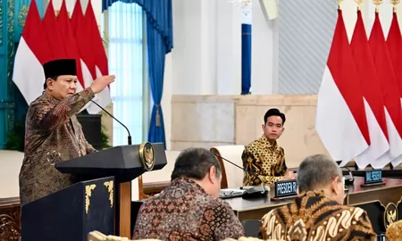 Ekonomi RI Melesat di Tengah Dunia Tak Menentu, Prabowo: Kita Harus Bangga!