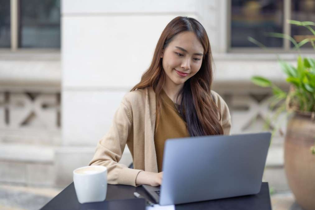 Program Pelatihan AI untuk 100 Ribu UMKM Asia Tenggara Resmi Diluncurkan
