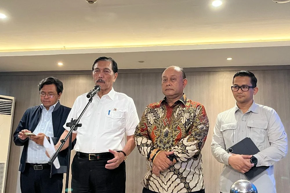 Luhut Pastikan Anggaran Makan Bergizi Terserap Optimal, Menteri Keuangan Tak Perlu Khawatir