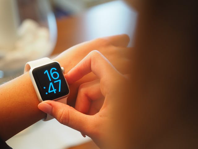 5 Smartwatch Paling Kekinian yang Jadi Incaran Utama Gen Z di Tahun 2025