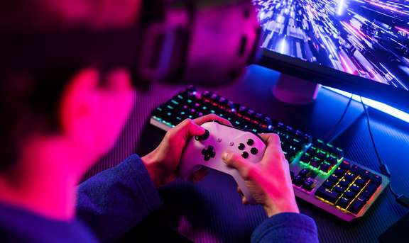 Surabaya Tegaskan Komitmen Lindungi Pelajar dari Kekerasan Digital di Momentum Hari Anak Internasional