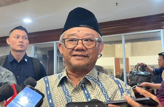 Kemendikdasmen Wajibkan Bahasa Inggris Mulai Kelas 3 SD pada Tahun Ajaran 2027/2028