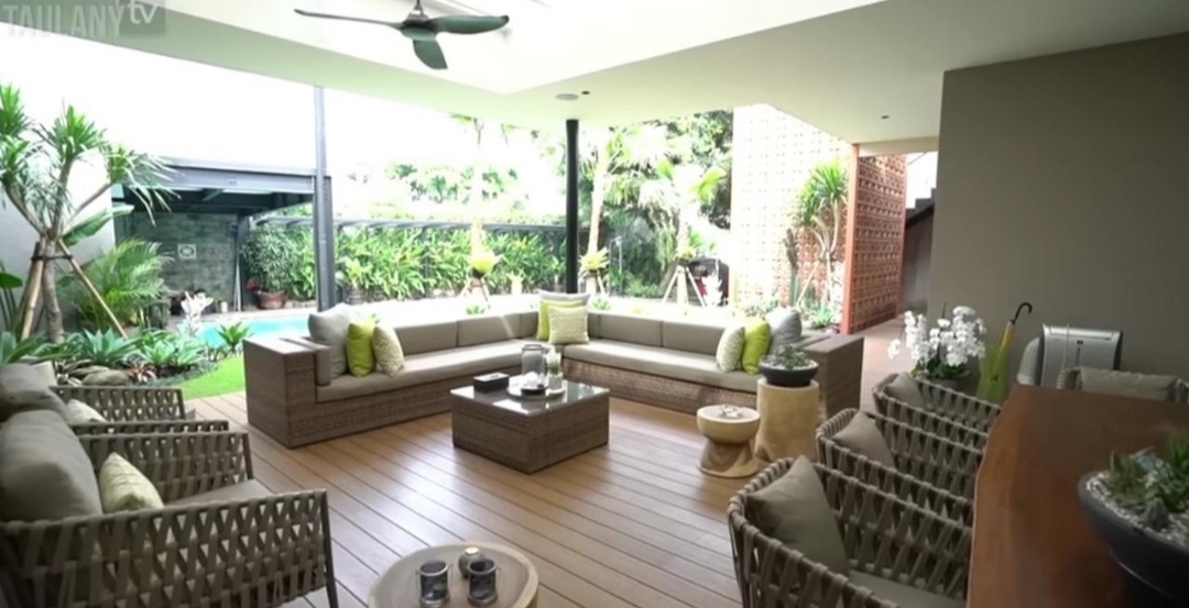 Rumah Maia Estianty Sedot Atensi, Bernuansa Vila Mewah Afrika