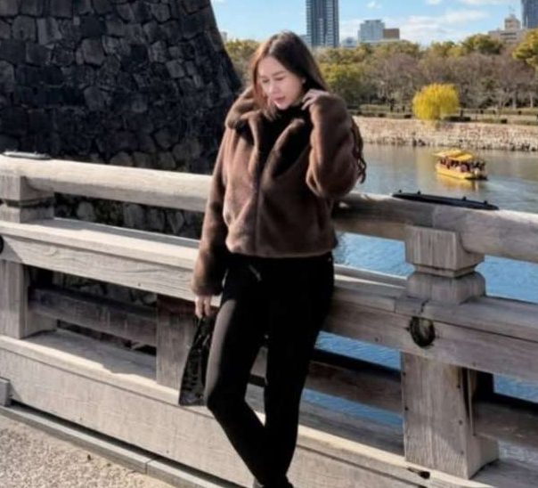 Aura Kasih Pamer Foto Liburan Meski Dalam Bayang-Bayang Kasus Perselingkuhan