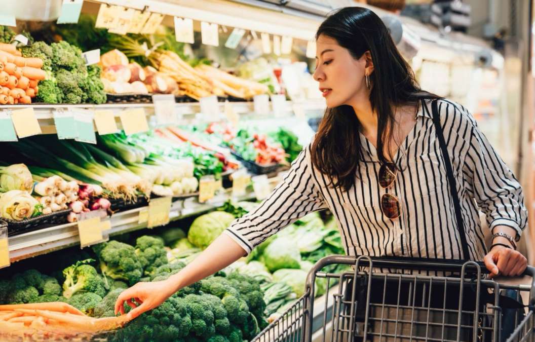 Didukung Permintaan Natal dan Tahun Baru, Penjualan Eceran Desember 2025 Diproyeksi Tumbuh