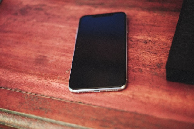 5 Cara Ampuh Memperbaiki HP Bootloop Agar Normal Kembali