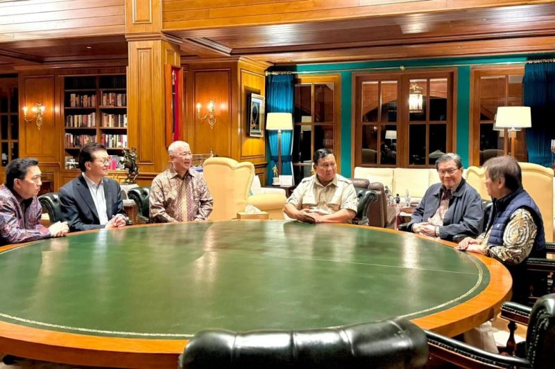 Bangkitkan Spirit Indonesia Incorporated, Presiden Prabowo Gelar Pertemuan dengan Taipan Bisnis di Hambalang