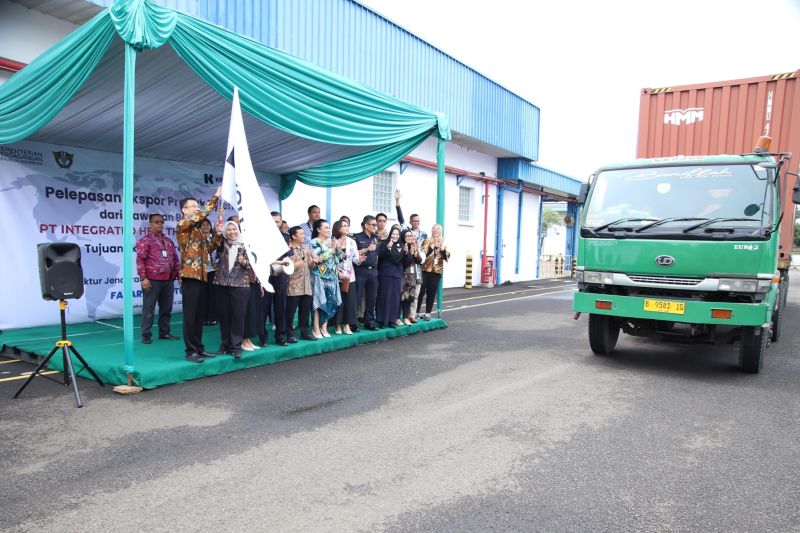 Kemendag Lepas Ekspor Obat Pereda Nyeri Rp2,4 Miliar ke Korsel