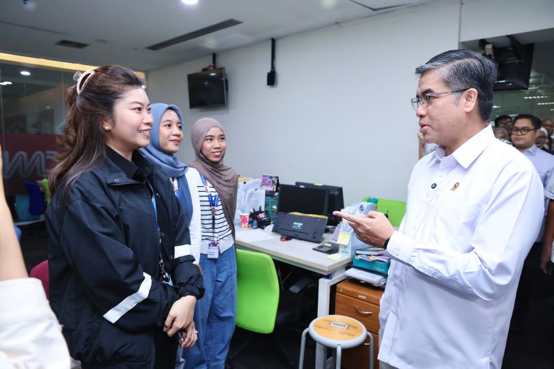 Menaker Dorong Peserta Magang Nasional Miliki Sertifikat Kompetensi agar Siap Kerja