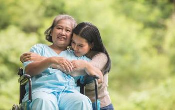 Lansia 87 Tahun yang Tinggal Sendiri di Tambaksari Dievakuasi