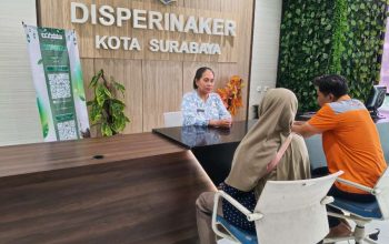 Kawal Hak Pekerja, Disperinaker Surabaya Geber Posko THR 2026