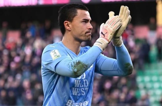 Selangkah Lagi, Kiper Timnas Indonesia Bermain di Juventus