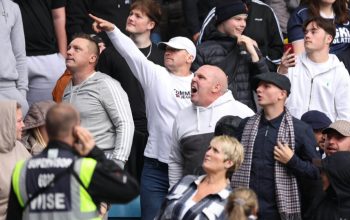 Fans Leeds United Dikecam karena Teriaki Pemain City saat Berbuka Puasa