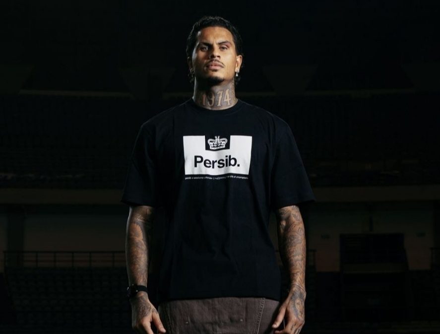 Perkuat Brand, Persib Bandung Kolaborasi dengan Weekend Offender