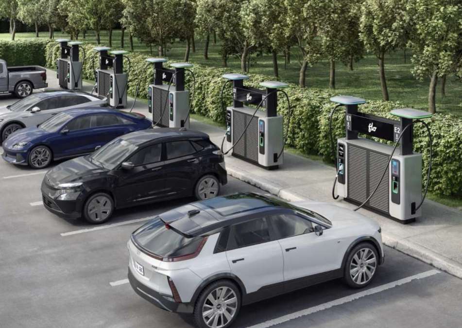 Penjualan Mobil Listrik Global Turun, Sensitivitas Harga Jadi Tantangan Pasar