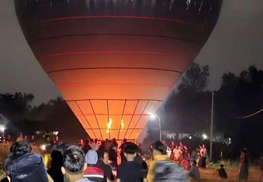 Balon Udara Bermerek Rokok Ilegal Terbang di Pamekasan, Polisi Soroti Dugaan Promosi Gelap