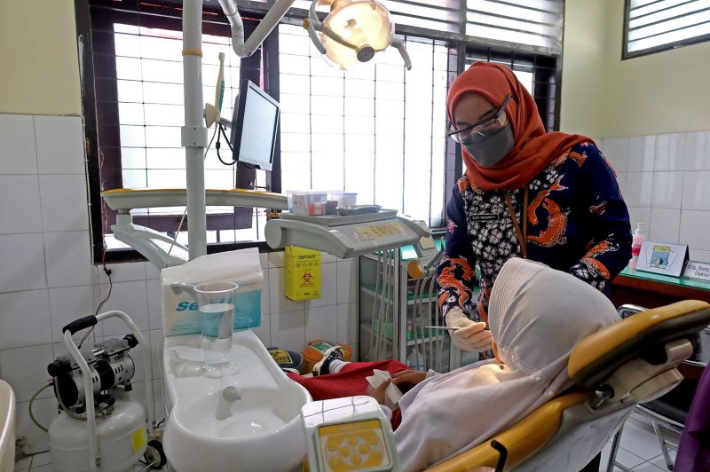 Hari Pertama Kerja, Pemkot Surabaya Pastikan Seluruh Pelayanan Publik Berjalan 100 Persen