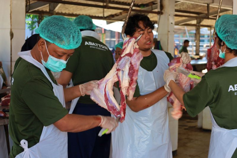 Wow! RPH Surabaya Obral Iga Rp50 Ribu per Kg di Pasar Murah Ramadan 2026