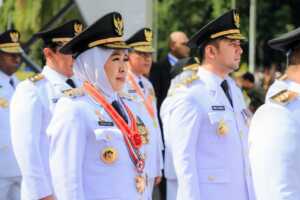 Khofifah Tetapkan ASN Pemprov Jatim WFH Setiap Rabu Mulai April, Klaim Hemat BBM 108 Ribu Liter