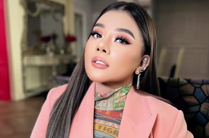 Shindy Samuel Ungkap Luka Pernikahan hingga Talak Tiga, Sampaikan Pesan Menyentuh untuk Noah