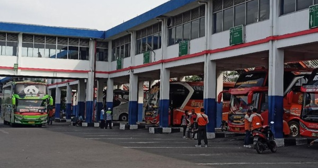 Terminal Purabaya Tuai Sorotan Karena Terkesan Kumuh