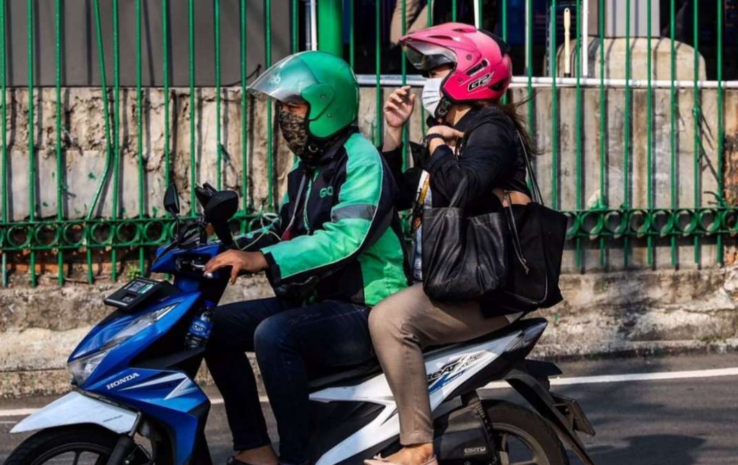 Pemerintah Akan Kaji UU Soal Ojek Online