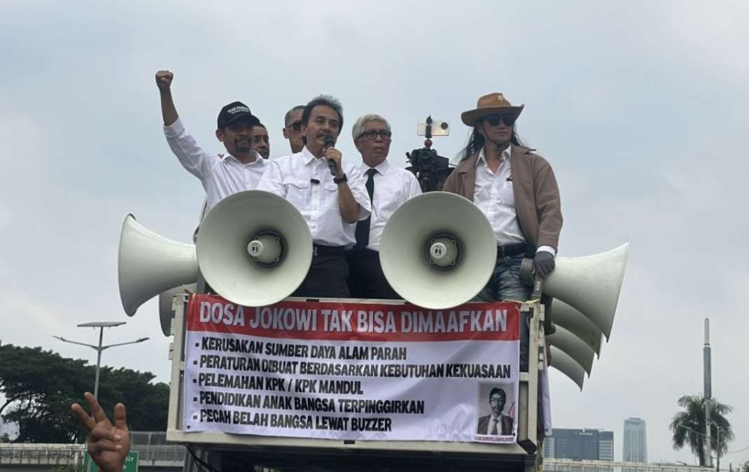 Roy Suryo Pimpin Demo, Jokowi Segera Buktikan Ijazah Asli