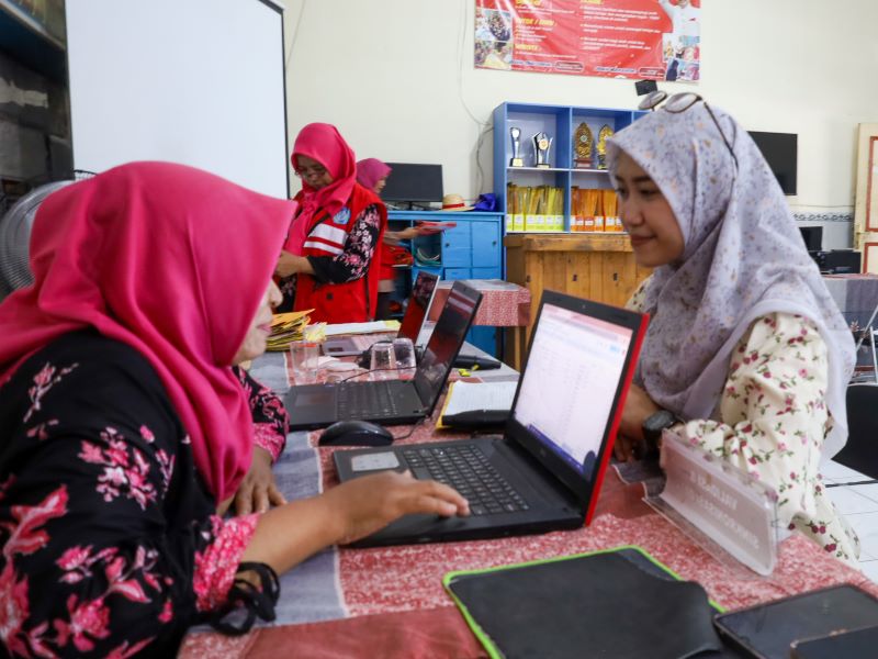 Eri Cahyadi Dorong Transformasi Posyandu Surabaya, Integrasikan 6 Layanan Dasar Sekaligus