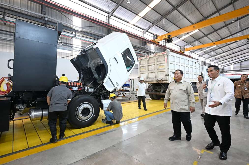 Prabowo Resmikan Pabrik VKTR di Magelang, Bus dan Truk Listrik Siap Diproduksi